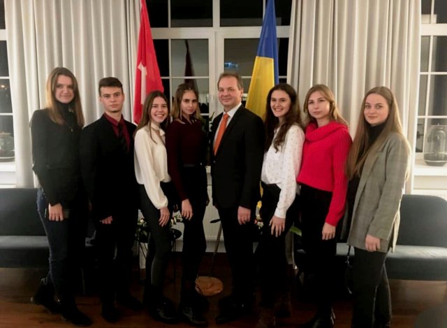 В межах  програми Action Diplomacy: Ukraine студенти – міжнародники Факультету права та міжнародних відносин відвідали Посольство Швейцарської конфедерації в Україні