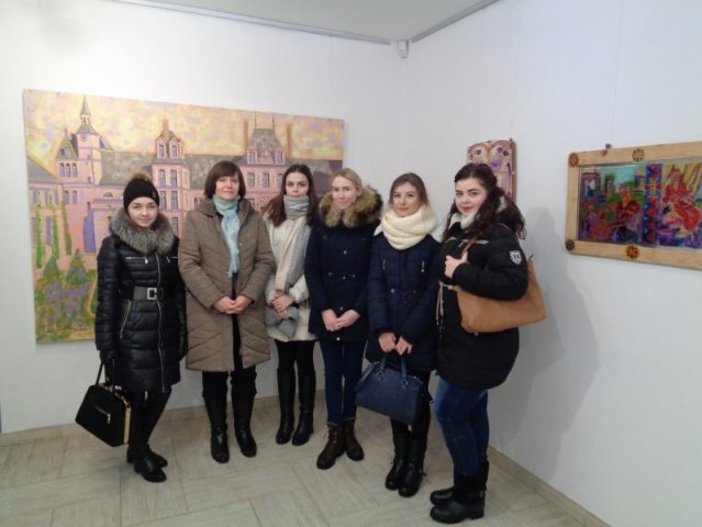 Відвідини виставки Ольги Ворони-Адаменко «Палаци.Віддзеркалення» в рамках практичного заняття
