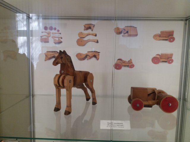 Державний музей іграшки