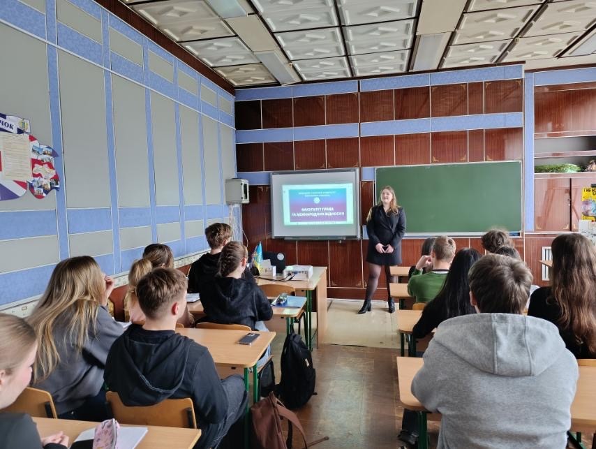 Профорієнтаційний візит в Центрально-міський ліцей м. Кривий Ріг Профорієнтаційний візит в Центрально-міський ліцей м. Кривий Ріг