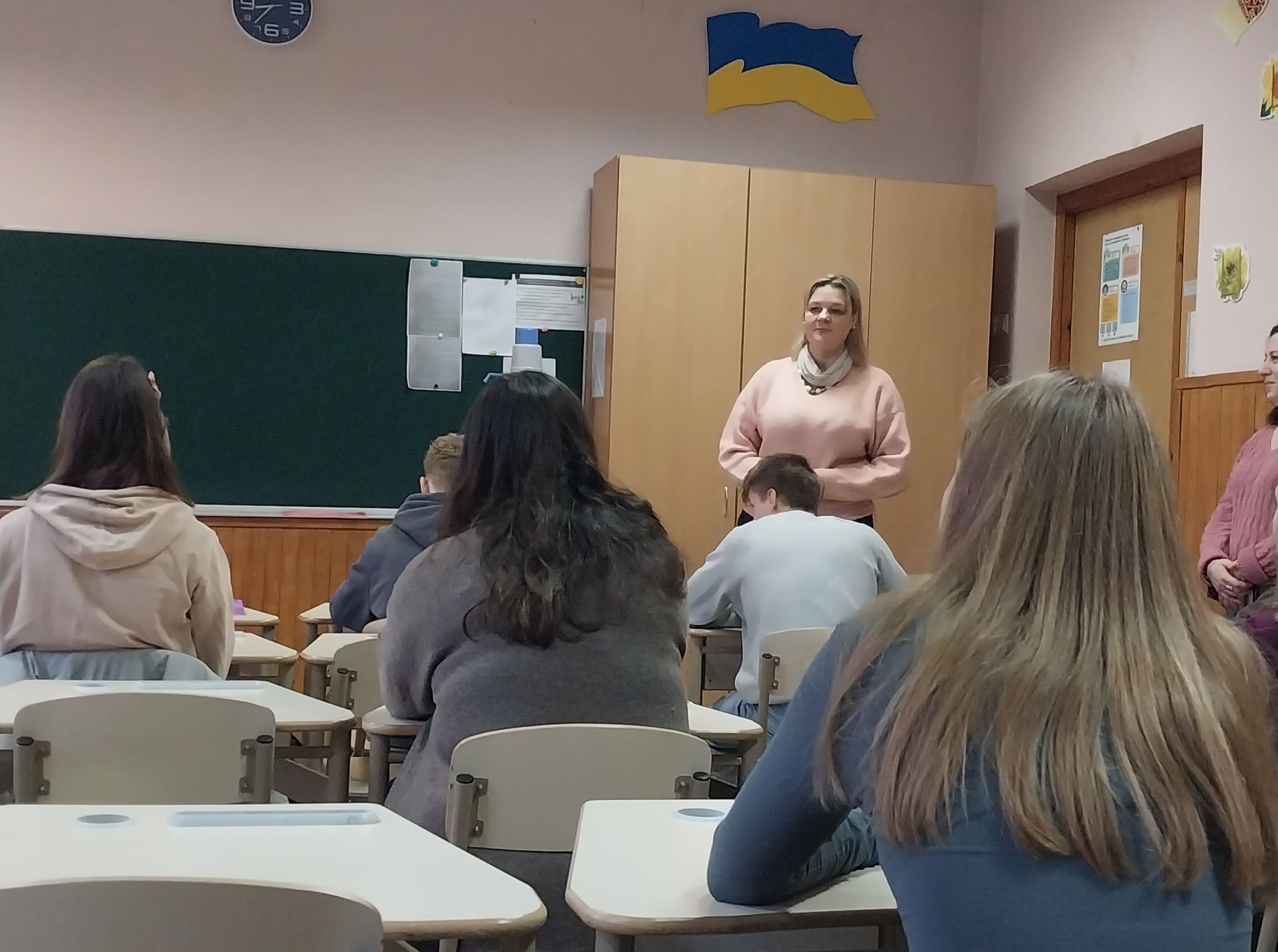 Профорієнтаційний захід Факультету права та міжнародних відносин у ліцеї №49 м. Києва